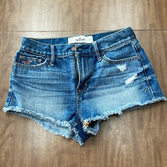 Hollister Pants - Hollister Jean Shorts Size 1